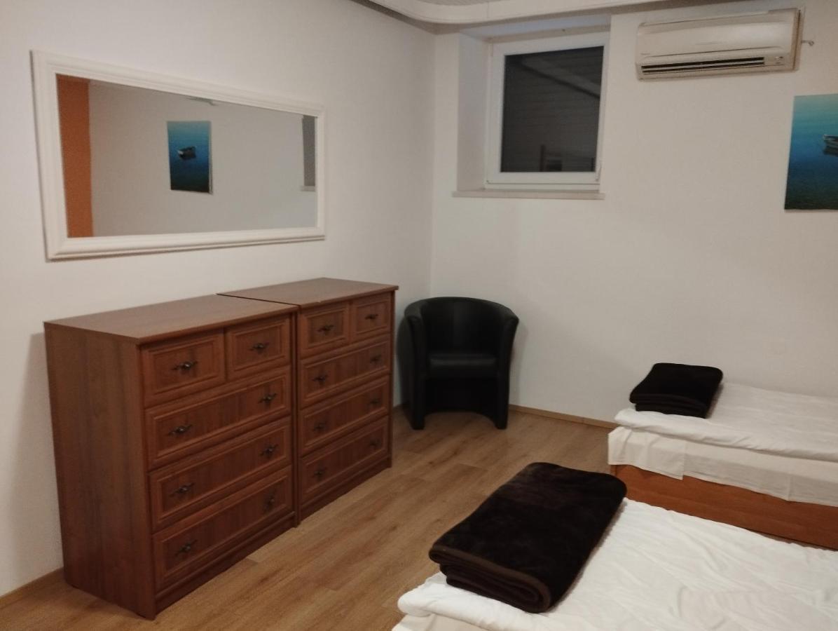 Dck Apartments 科斯特雷纳 外观 照片