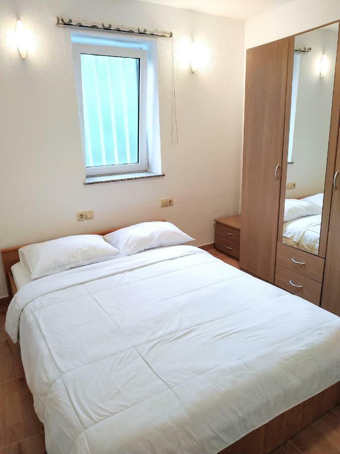 Dck Apartments 科斯特雷纳 外观 照片